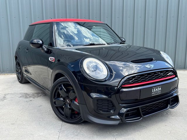2015 65 MINI Hatch John Cooper Works 2.0 Auto Hatchback 3dr Petrol Euro 6 (s/s) (231 ps)