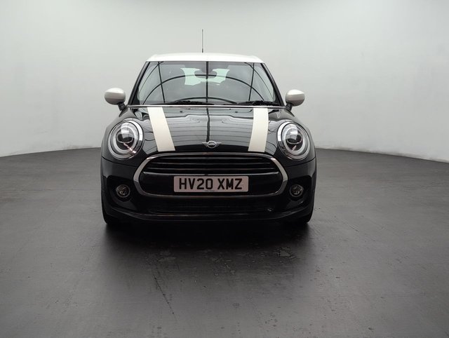 USED 2020 20 MINI Hatch 1.5 Cooper Classic Hatchback 5dr Petrol Steptronic Euro 6 (s/S) (136 Ps) - Sensors, Air Con, Bluetooth