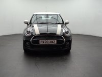 USED 2020 20 MINI Hatch 1.5 Cooper Classic Hatchback 5dr Petrol Steptronic Euro 6 (s/S) (136 Ps) - Sensors, Air Con, Bluetooth