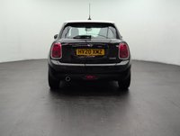 USED 2020 20 MINI Hatch 1.5 Cooper Classic Hatchback 5dr Petrol Steptronic Euro 6 (s/S) (136 Ps) - Sensors, Air Con, Bluetooth