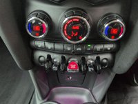 USED 2020 20 MINI Hatch 1.5 Cooper Classic Hatchback 5dr Petrol Steptronic Euro 6 (s/S) (136 Ps) - Sensors, Air Con, Bluetooth