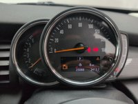 USED 2020 20 MINI Hatch 1.5 Cooper Classic Hatchback 5dr Petrol Steptronic Euro 6 (s/S) (136 Ps) - Sensors, Air Con, Bluetooth