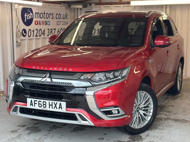 2018 68 MITSUBISHI OUTLANDER 2.4h TwinMotor 13.8kWh 4h SUV 5dr Petrol Plug-in Hybrid CVT 4WD Euro 6 (s/s) (209 ps)+2 KEYS+HISTORY+LEATHER HEATED SEATS+NAVIGATION+MEDIA+BLUETOOTH+USB+AUX+DAB+PARK CAMERA+ 2 KEYS+FSH+REVERSE CAMERA+DAB+FULL LEATHER HEATED SEATS+ALLOYS+POWER BOOT+FOLDING MIRRORS+AIRCON+BLUETOOTH+MEDIA+CRUISE+AUTOLIGHTS+AUTOWIPERS+USB+AUX+HPI CLEAR