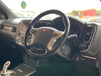 USED 2018 68 MITSUBISHI OUTLANDER 2.4h TwinMotor 13.8kWh 4h SUV 5dr Petrol Plug-in Hybrid CVT 4WD Euro 6 (s/s) (209 ps)+2 KEYS+HISTORY+LEATHER HEATED SEATS+NAVIGATION+MEDIA+BLUETOOTH+USB+AUX+DAB+PARK CAMERA+ 2 KEYS+FSH+REVERSE CAMERA+DAB+FULL LEATHER HEATED SEATS+ALLOYS+POWER BOOT+FOLDING MIRRORS+AIRCON+BLUETOOTH+MEDIA+CRUISE+AUTOLIGHTS+AUTOWIPERS+USB+AUX+HPI CLEAR