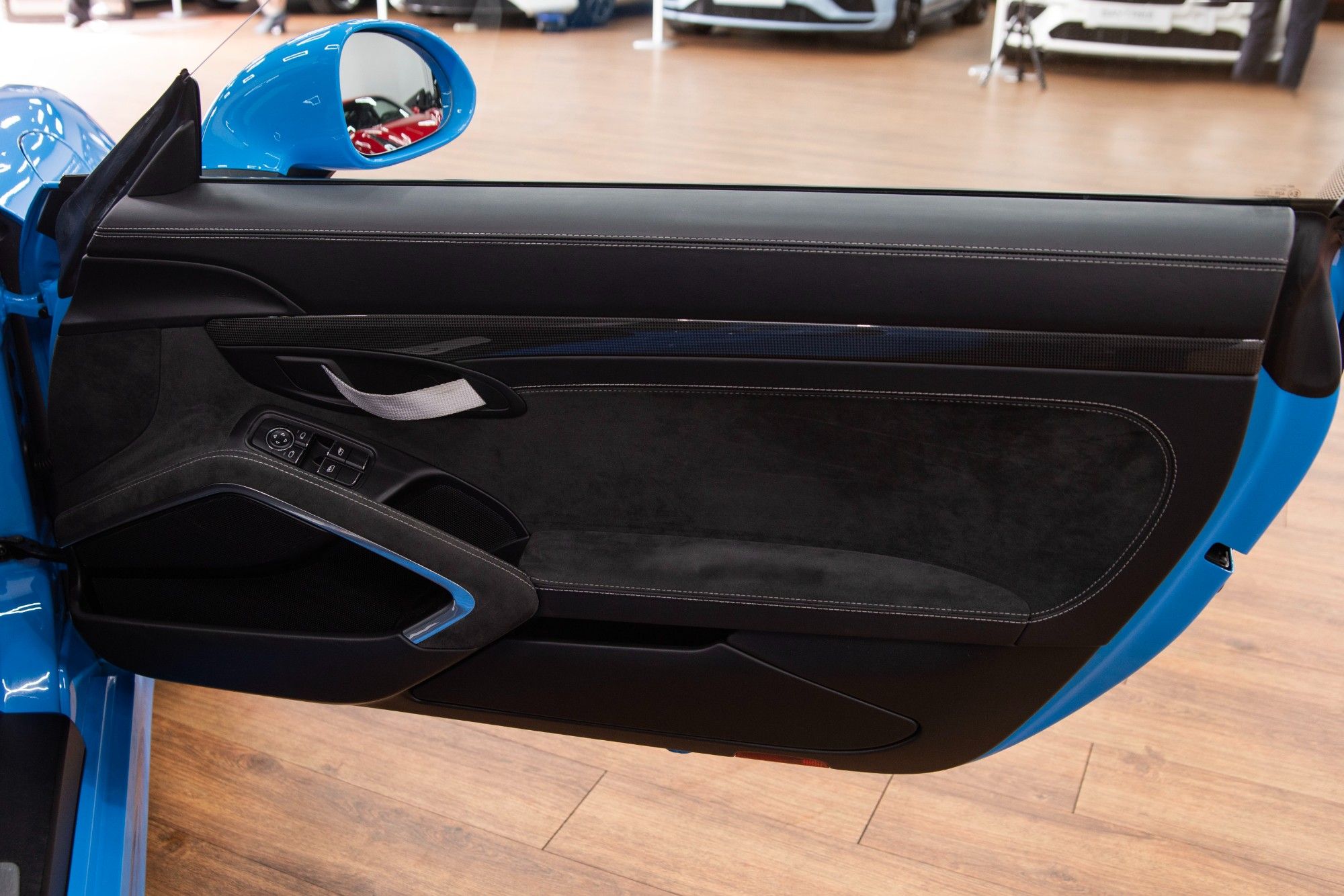 USED 2016 04 PORSCHE CAYMAN 3.8 981 GT4 