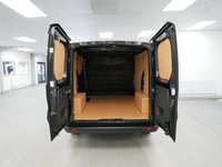 USED 2023 73 RENAULT TRAFIC 30 2.0 BLUEDCI 130 BHP SL ADVANCE EDITION  ( NO VAT ! ) AIR CON | CARPLAY MEDIA | NO VAT !