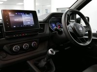 USED 2023 73 RENAULT TRAFIC 30 2.0 BLUEDCI 130 BHP SL ADVANCE EDITION  ( NO VAT ! ) AIR CON | CARPLAY MEDIA | NO VAT !