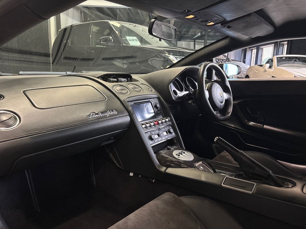 USED 2016 LAMBORGHINI GALLARDO 5.2 V10 LP 560-4 Coupe 2dr Petrol EGear 4WD Euro 4 (560 ps) CARBON INT PACK|APPLE CARPLAY