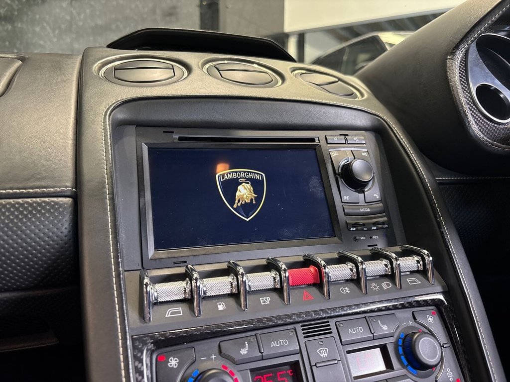 USED 2016 LAMBORGHINI GALLARDO 5.2 V10 LP 560-4 Coupe 2dr Petrol EGear 4WD Euro 4 (560 ps) CARBON INT PACK|APPLE CARPLAY