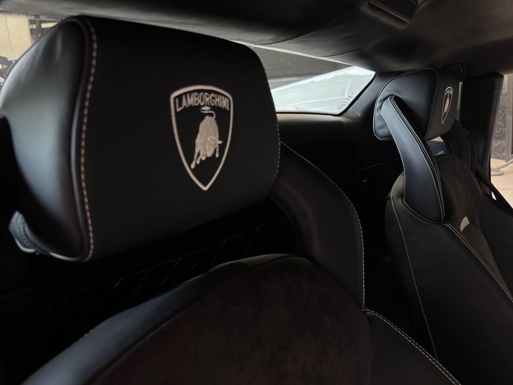 USED 2016 LAMBORGHINI GALLARDO 5.2 V10 LP 560-4 Coupe 2dr Petrol EGear 4WD Euro 4 (560 ps) CARBON INT PACK|APPLE CARPLAY
