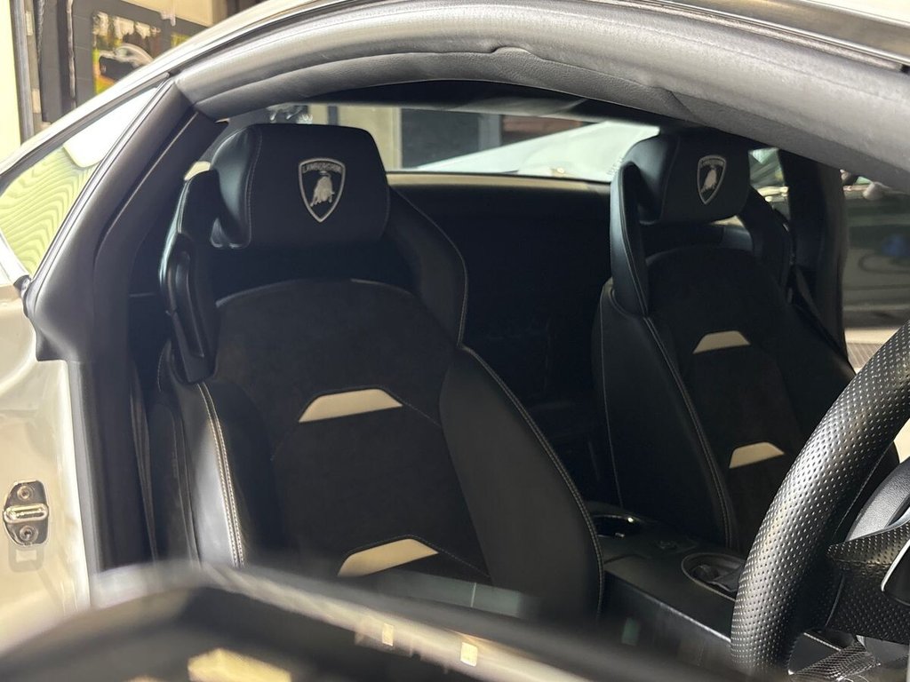 USED 2016 LAMBORGHINI GALLARDO 5.2 V10 LP 560-4 Coupe 2dr Petrol EGear 4WD Euro 4 (560 ps) CARBON INT PACK|APPLE CARPLAY