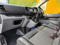 USED 2022 22 TOYOTA PROACE 2.0D Active Long Panel Van 6dr LWB Euro 6 (s/s) (140 ps) LWB / LIGHT  USE STUNNING