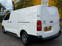 USED 2022 22 TOYOTA PROACE 2.0D Active Long Panel Van 6dr LWB Euro 6 (s/s) (140 ps) LWB / LIGHT  USE STUNNING