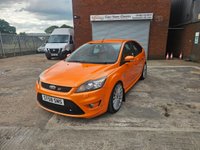 USED 2008 58 FORD FOCUS 2.5 SIV ST-2 Hatchback 5dr Petrol Manual (224 g/km, 221 bhp) 15 Main Dealer stamps