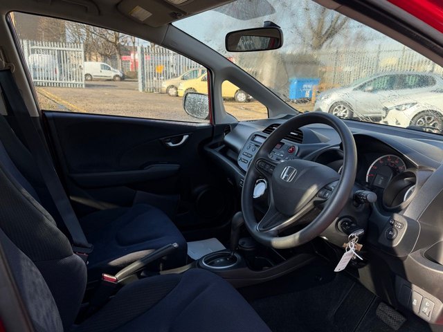 2012 HONDA JAZZ - Photo 7