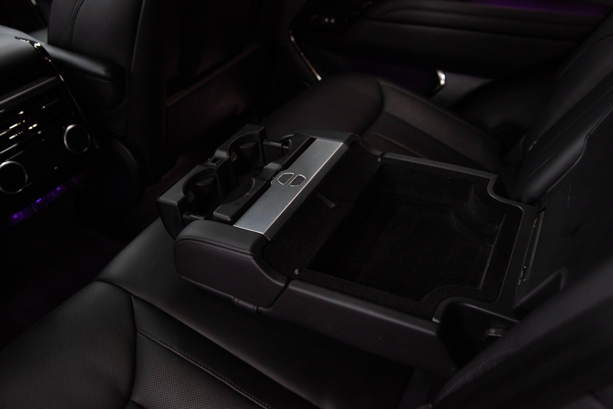 USED 2023 H LAND ROVER RANGE ROVER SPORT 3.0 D300 MHEV Autobiography  
