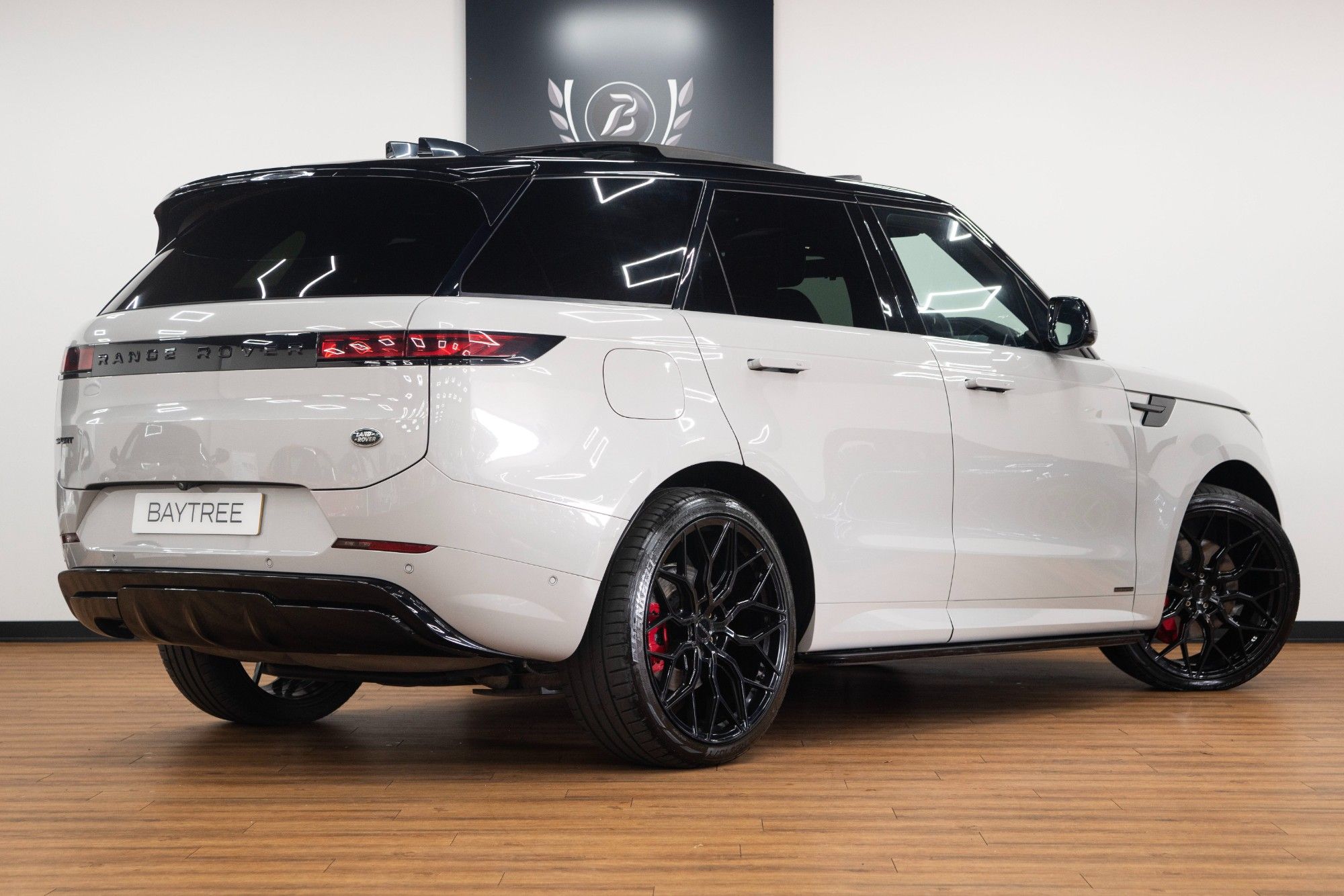 USED 2023 H LAND ROVER RANGE ROVER SPORT 3.0 D300 MHEV Autobiography  