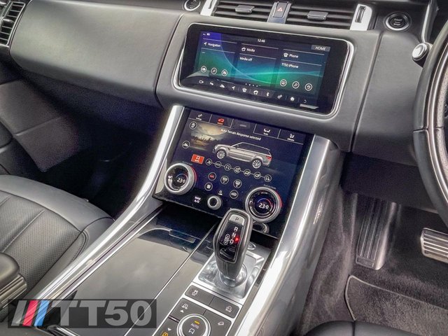 View our LAND ROVER RANGE ROVER SPORT