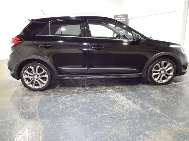 2016 HYUNDAI I20 - Photo 9