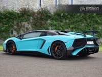 USED 2016 66 LAMBORGHINI AVENTADOR 6.5 V12 LP 750-4 Superveloce Roadster Petrol ISR 4WD Euro 5 (750 bhp) Blue Glauco Paintwork
