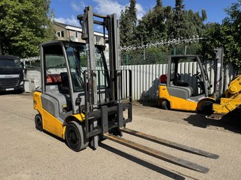 2017 JUNGHEINRICH ALL MODELS