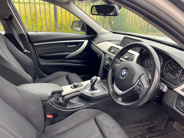 2019 BMW 3 Series - Photo 2
