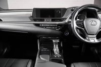 USED 2020 20 LEXUS ES 2.5 300h F Sport Saloon 4dr Petrol Hybrid E-CVT Euro 6 (s/s) (218 ps) +LEXUS WARRANTY UNTIL FEB 2026+