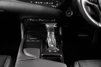 USED 2020 20 LEXUS ES 2.5 300h F Sport Saloon 4dr Petrol Hybrid E-CVT Euro 6 (s/s) (218 ps) +LEXUS WARRANTY UNTIL FEB 2026+
