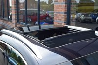 USED 2014 64 PORSCHE MACAN 3.0 TD V6 S SUV 5dr Diesel PDK 4WD Euro 6 (s/s) (258 ps) PAN ROOF / 21" ALLOYS / FSH