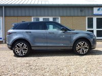 USED 2019 19 LAND ROVER RANGE ROVER EVOQUE 2.0 D180 First Edition SUV 5dr Diesel Auto 4WD Euro 6 (s/s) (180 ps) www.suffolkcarcentre.co.uk - Located a Reydon