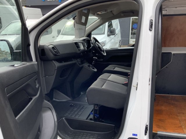 2023 Vauxhall Vivaro 1.5L Pro 6dr - Photo 12