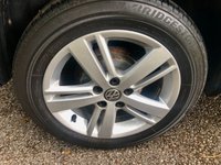 USED 2017 17 VOLKSWAGEN POLO 1.0 Match Edition Hatchback 3dr Petrol Manual Euro 6 (s/s) (60 ps) 2 PRIVATE OWNERS WITH FULL VW MAIN DEALER SERVICE HISTORY X6 STAMPS//NEW BATTERY//AIRCON //REMOTE LOCKING X2 KEYS //FRONT FOG LIGHTS//FRONT AND REAR PARK ASSIST//ALLOYS//BLUETOOTH//MULTI-FUNCTION LEATHER  BOUND STEERING WHEEL//STUNNING CONDITION AND SPEC////CAMBELT RENEWED AT 44,000 MILES\\\ELECTRIC FOLDING MIRRORS (s/s) (60 ps) 2 PRIVATE OWNERS WITH FULL VW MAIN DEALER SERVICE HISTORY X6 STAMPS//NEW BATTERY//AIRCON //REMOTE LOCKING X2 KEYS //FRONT FOG LIGHTS//FRONT AND REAR PARK ASSIST//ALLOYS//BLUETOOTH//MULTI-FUNCTION LEATHER  BOUND STEERING WHEEL//STUNNING CONDITION AND ////CAMBELT RENEWED AT 44,000 MILES\ELECTRIC FOLDING MIRRORS