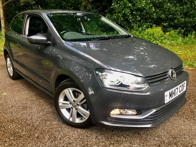 2017 17 Volkswagen Polo 1.0 Match Edition Hatchback 3dr Petrol Manual Euro 6 (s/s) (60 ps) 2 PRIVATE OWNERS WITH FULL VW MAIN DEALER SERVICE HISTORY X6 STAMPS//NEW BATTERY//AIRCON //REMOTE LOCKING X2 KEYS //FRONT FOG LIGHTS//FRONT AND REAR PARK ASSIST//ALLOYS//BLUETOOTH//MULTI-FUNCTION LEATHER  BOUND STEERING WHEEL//STUNNING CONDITION AND SPEC////CAMBELT RENEWED AT 44,000 MILES\\\ELECTRIC FOLDING MIRRORS