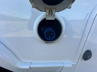 USED 2018 68 ROLLER TEAM ZEFIRO 685 4 BERTH & 4 TRAVEL SEATS LUXURY MOTORHOME ELECTRIC DROP DOWN BED