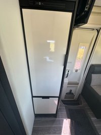USED 2018 68 ROLLER TEAM ZEFIRO 685 4 BERTH & 4 TRAVEL SEATS LUXURY MOTORHOME ELECTRIC DROP DOWN BED