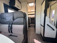 USED 2018 68 ROLLER TEAM ZEFIRO 685 4 BERTH & 4 TRAVEL SEATS LUXURY MOTORHOME ELECTRIC DROP DOWN BED