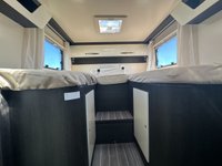USED 2018 68 ROLLER TEAM ZEFIRO 685 4 BERTH & 4 TRAVEL SEATS LUXURY MOTORHOME ELECTRIC DROP DOWN BED