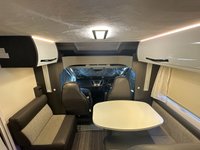 USED 2018 68 ROLLER TEAM ZEFIRO 685 4 BERTH & 4 TRAVEL SEATS LUXURY MOTORHOME ELECTRIC DROP DOWN BED