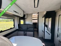 USED 2018 68 ROLLER TEAM ZEFIRO 685 4 BERTH & 4 TRAVEL SEATS LUXURY MOTORHOME ELECTRIC DROP DOWN BED
