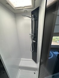 USED 2021 21 CHAUSSON FL720 5 BERTH WITH 5 TRAVEL SEATS LUXURY MOTORHOME FIXED BUNK BEDS