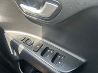 USED 2022 71 KIA STONIC 2022/71 1.0 T-GDi 2 SUV 5dr Petrol Manual Euro 6 (s/s) (99 bhp), 1 Owner from new, Only 29000 miles *************** ONE OWNER FROM NEW *****************