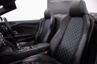 USED 2017 AUDI R8 5.2 FSI V10 Spyder 