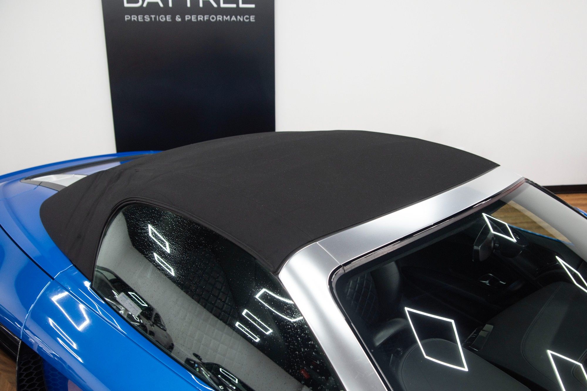 USED 2017 AUDI R8 5.2 FSI V10 Spyder 