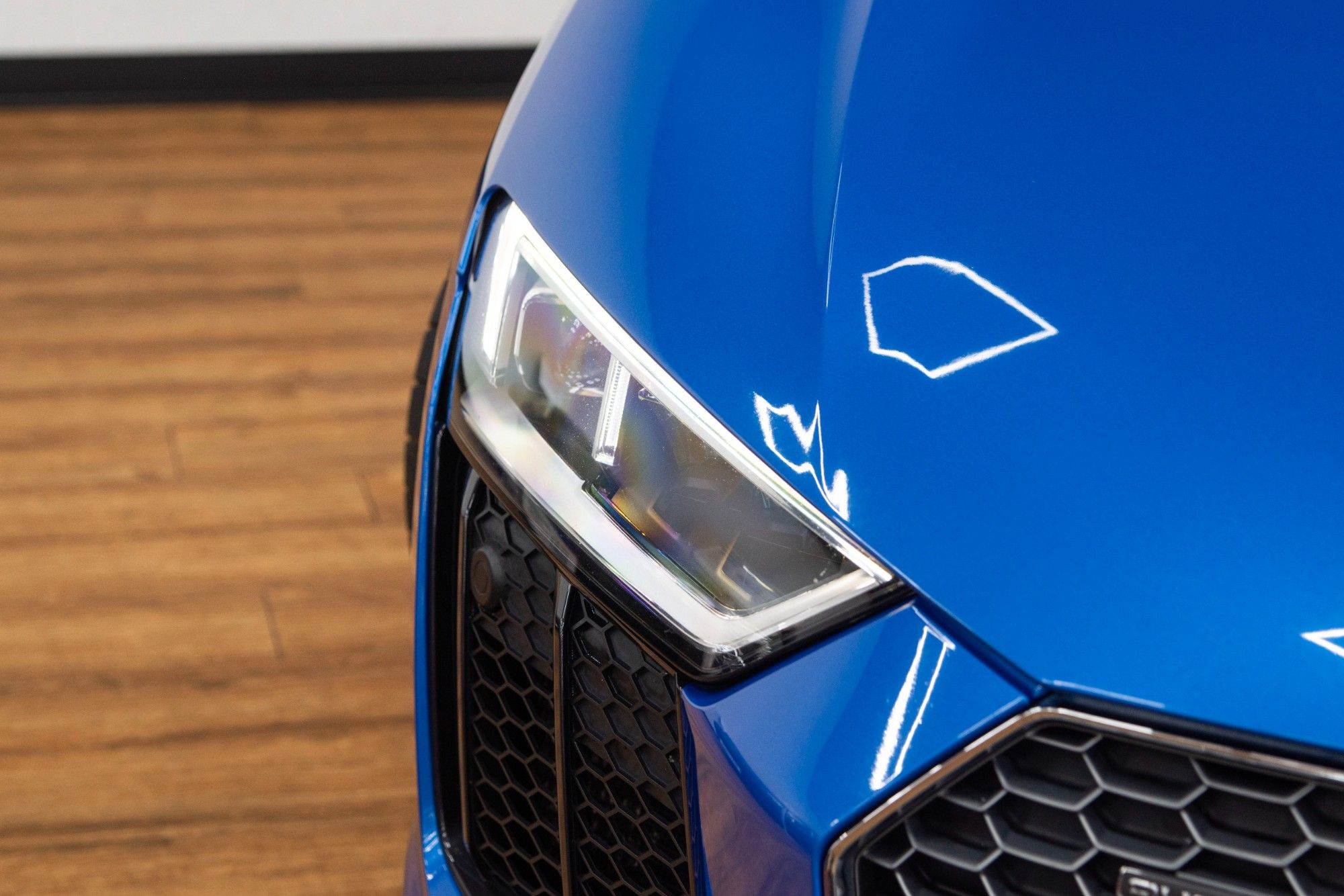 USED 2017 AUDI R8 5.2 FSI V10 Spyder 