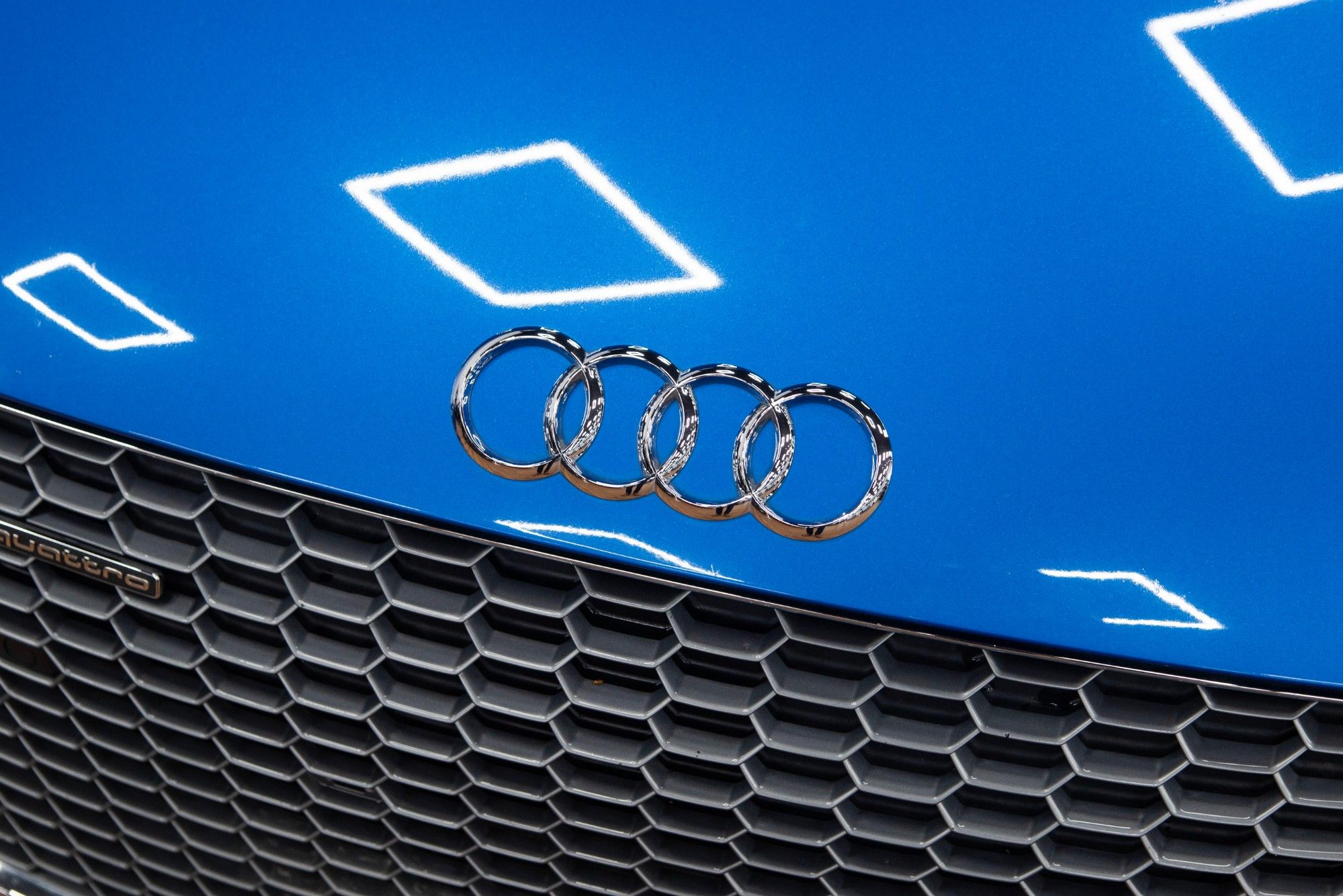 USED 2017 AUDI R8 5.2 FSI V10 Spyder 