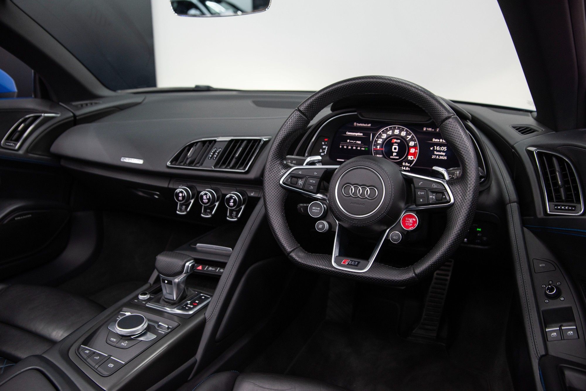 USED 2017 AUDI R8 5.2 FSI V10 Spyder 