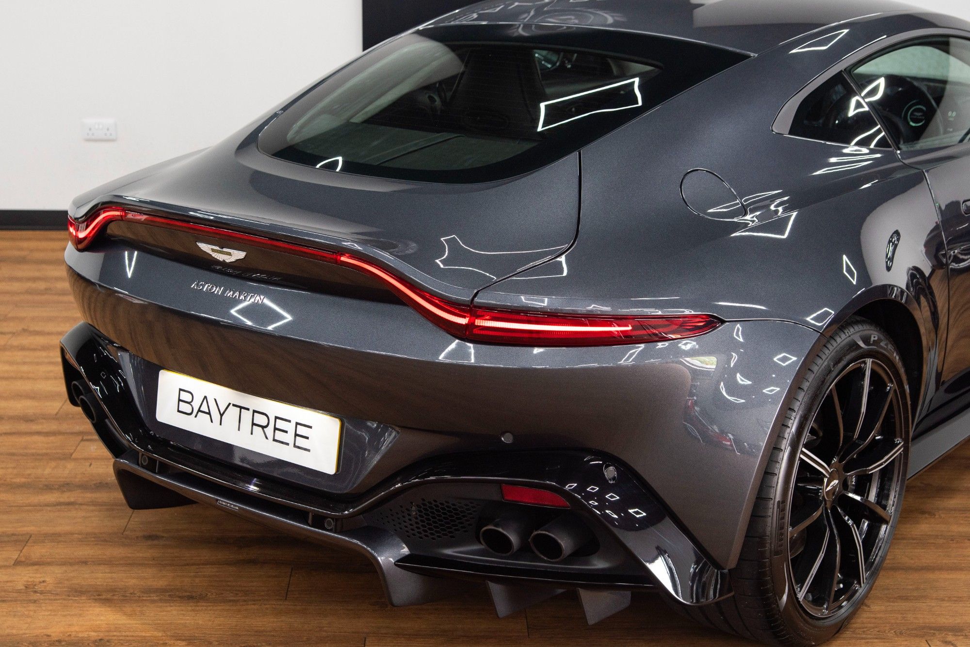 USED 2019 ASTON MARTIN VANTAGE 4.0 V8 Coupe 