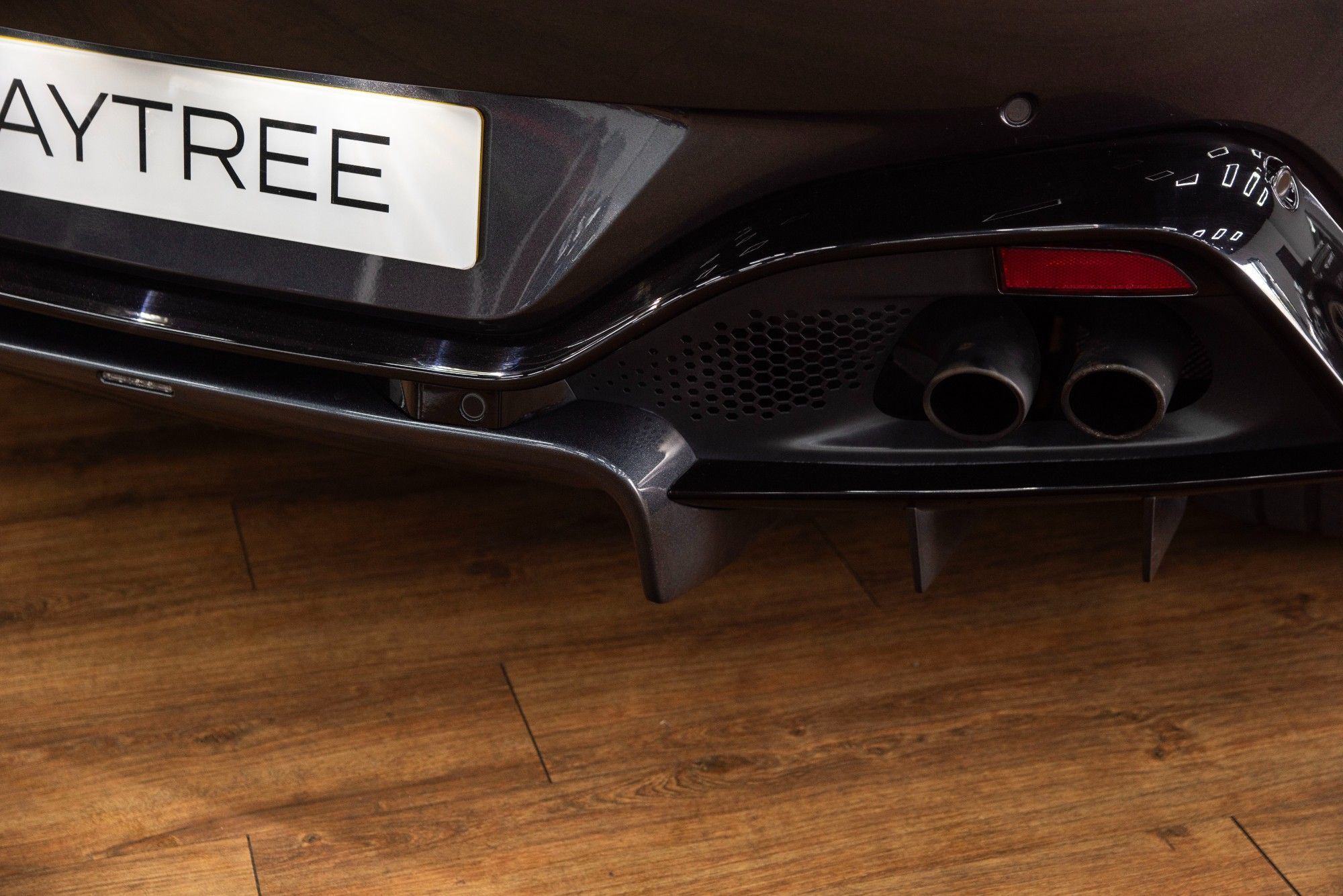 USED 2019 ASTON MARTIN VANTAGE 4.0 V8 Coupe 