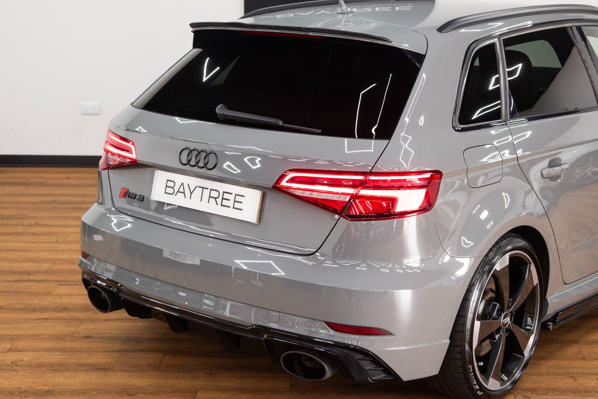 USED 2018 R AUDI RS3 2.5 TFSI Sportback  