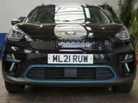 USED 2021 21 KIA NIRO 64kWh 4+ SUV 5dr Electric Auto (201 bhp) STUNNING EXAMPLE MASSIVE SPEC SAT NAV LEATHER SUNROOF REAR VIEW CAMERA HEATED SEATS HEATED STEERING WHEEL VENTILATED SEATS CRUISE CONTROL PARKING SENSORS 1 OWNER EXCELLENT SERVICE HISTORY KIA WARRANTY